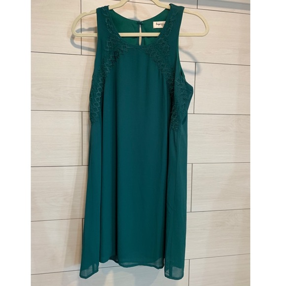 Emerald Green Dress - Picture 1 of 2